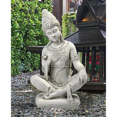 Sitting Thai Teppanom Statue