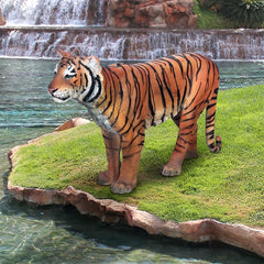 Sumatran Tiger Statue