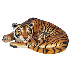 Bengal Tigress With Cub Statue