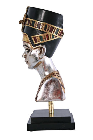 Egyptian Queen Nefertiti Bust On Mount