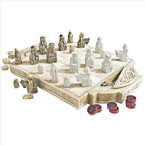 Isle Of Lewis Chess Set W/ Board