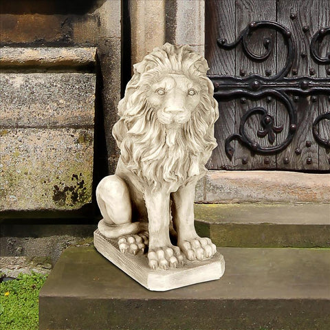 Mansfield Manor Lion Looking Right